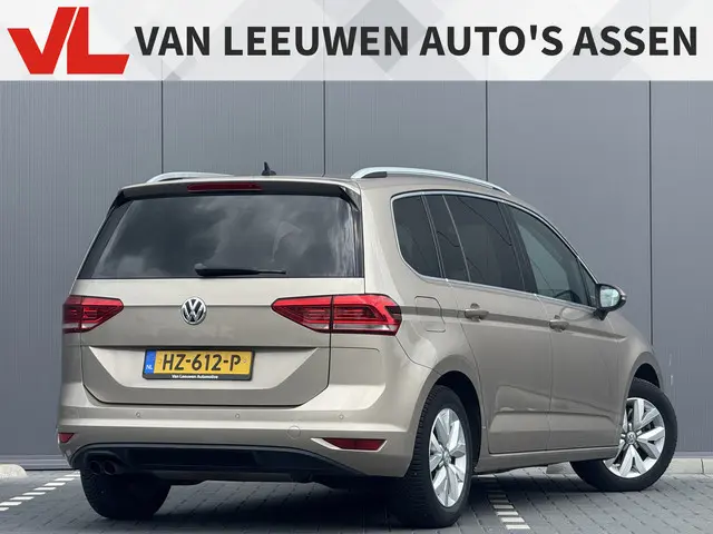 Volkswagen Touran 2