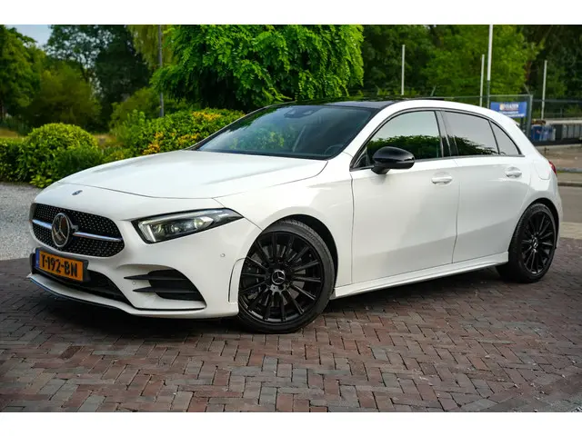 Mercedes-Benz A-Klasse 250 Premium Plus 2018 Benzine 29