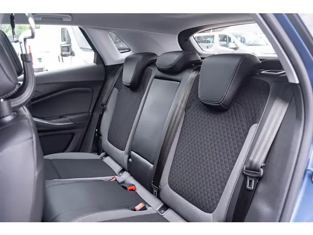 Opel Grandland X 1.2 Turbo Innovation 2018 Benzine 39