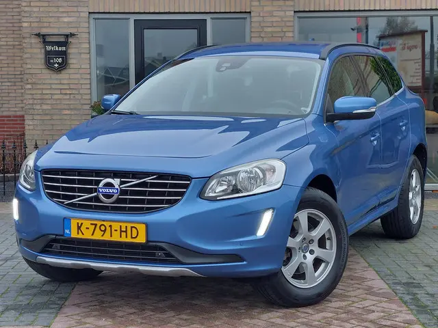 Volvo XC60 2.0 D4 FWD Summum 2015 Diesel