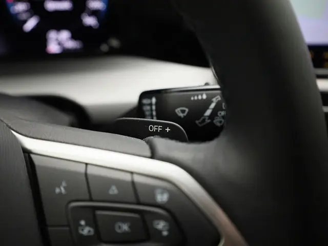 Volkswagen Golf 1.5eTSI/150PK Style DSG 2025 Benzine 26