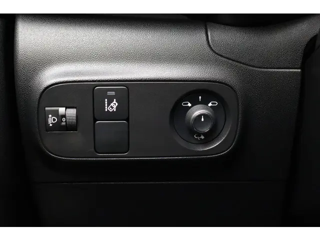 Citroën C3 1.2 PureTech S&S Feel Edition 2019 Benzine 18