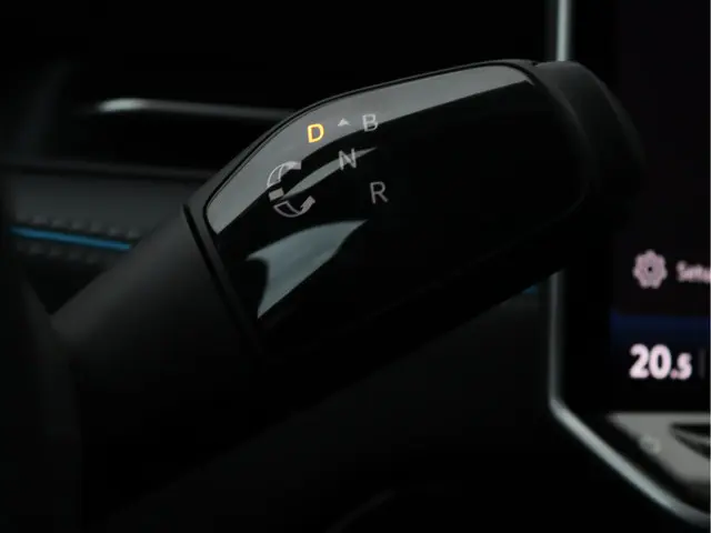 Volkswagen ID.7 Pro Business 77 kWh 2024 Elektrisch 40