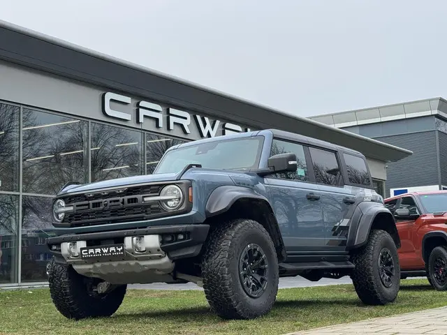Ford Bronco 3