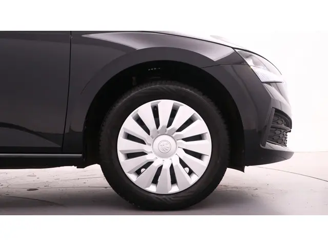 Škoda Scala 1.0 TSI Active 2023 Benzine 22