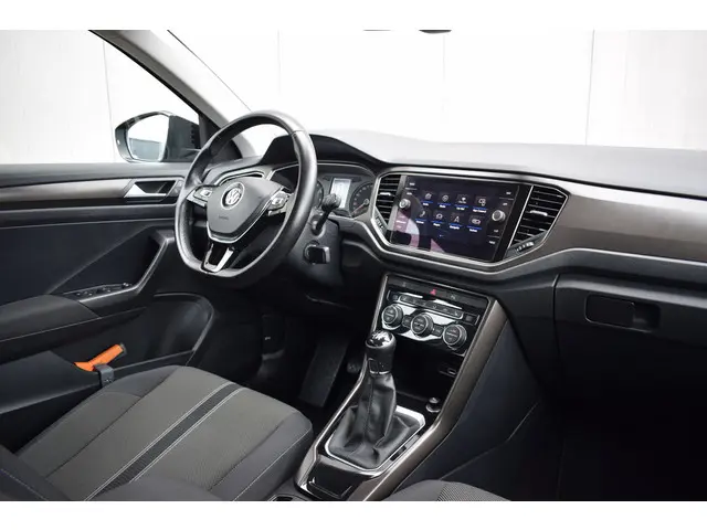 Volkswagen T-Roc 2