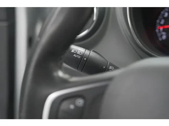 Renault Captur TCe 90 Intens 2018 Benzine 29