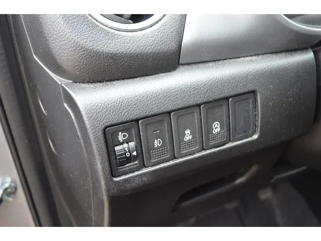 Suzuki Vitara 1.6 Exclusive 2015 Benzine 19