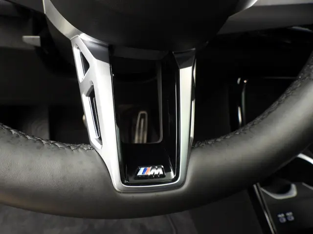 BMW iX2 xDrive30 2024 Elektrisch 18