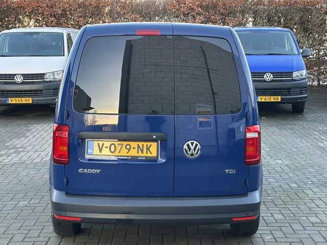 Volkswagen Caddy 2.0 TDI 102PK L1H1 AUTOMAAT 2018 Diesel 9