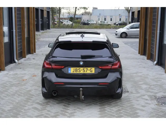 BMW 1 Serie 116d Corporate Executive 2020 Diesel 6