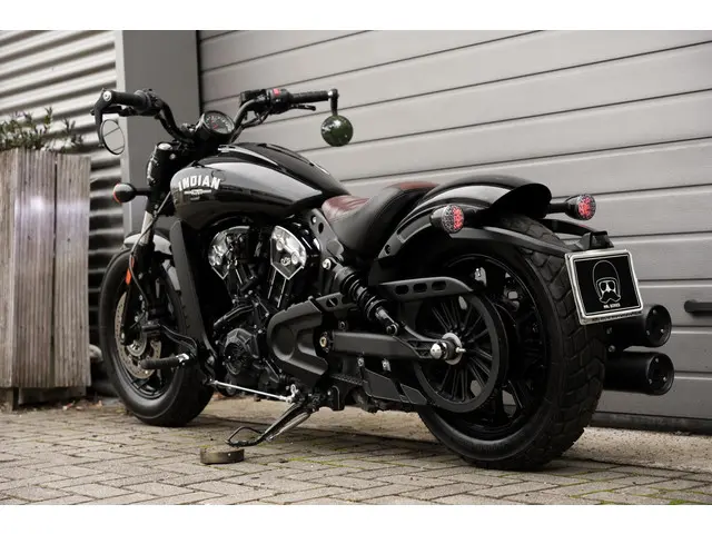 Indian Scout 69 Bobber 2021 Benzine 17