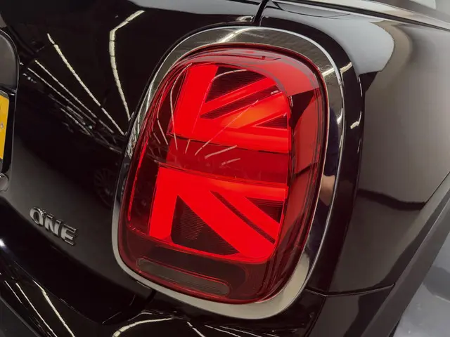 MINI One Mini 1.2 Pepper 2017 Benzine 7