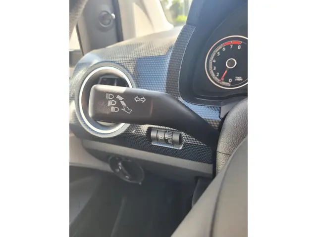Volkswagen up! 1.0 2021 Benzine 22