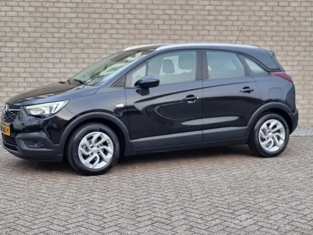 Opel Crossland X 1.2 Innovation/Navi/Trekhaak 2017 Benzine 2