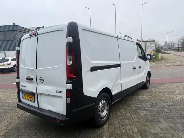 Opel Vivaro 1.6 CDTI L2H1 Edition 2015 Diesel 7