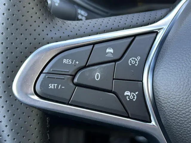 Mitsubishi Colt 1.0T MT First Edition 2025 Benzine 11