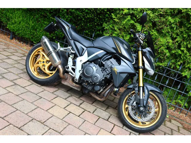 Honda CB 1000 R 3