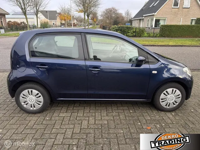 Volkswagen up! 1.0 move up! BlueMotion 2015 Benzine 6