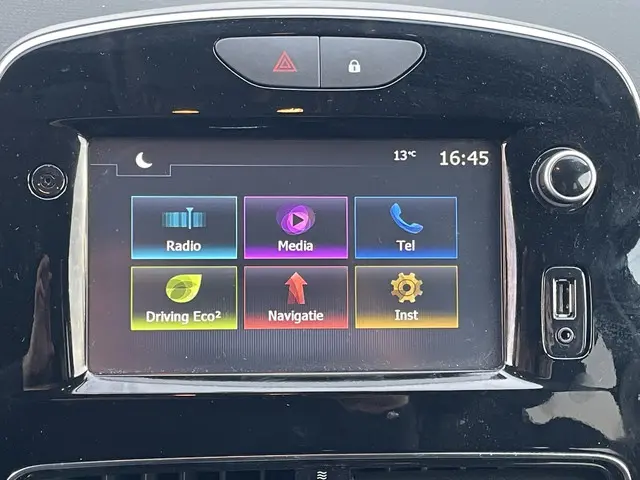 Renault Clio Estate 0.9 TCe Limited 2017 Benzine 20