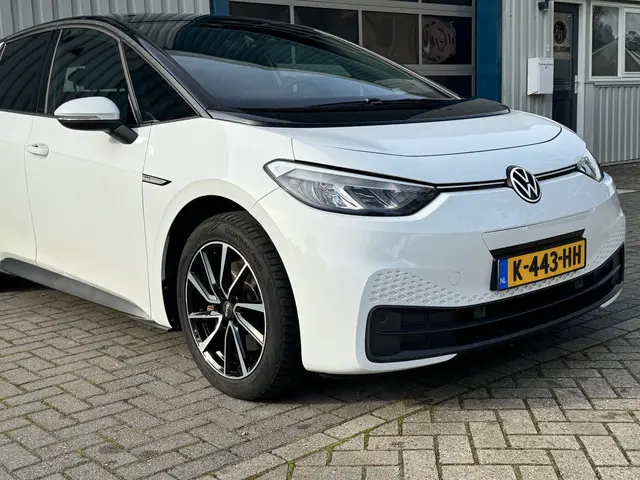 Volkswagen ID.3 Life 58 kWh 2020 Elektrisch 9