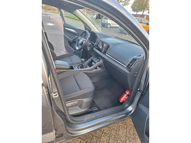 Škoda Karoq 1.0 TSI Ambition 2023 Benzine 14