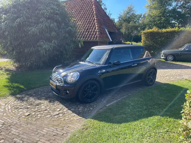 MINI Cooper 2