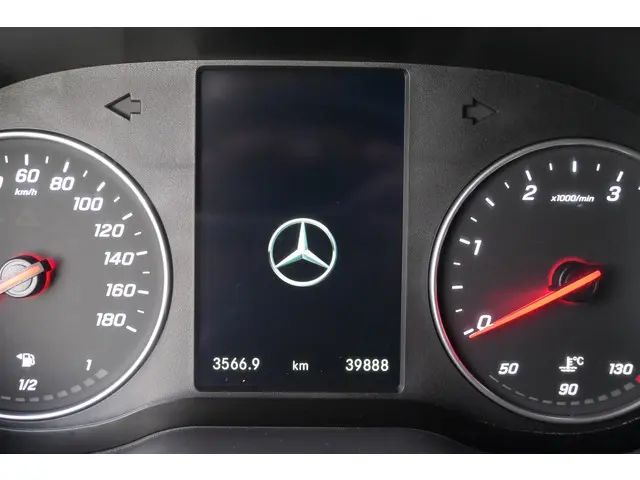Mercedes-Benz Sprinter 317 CDI L2H2 2021 Diesel 13