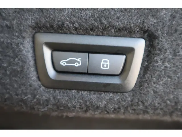 BMW 5 Serie Sedan 520i 2025 Benzine 31