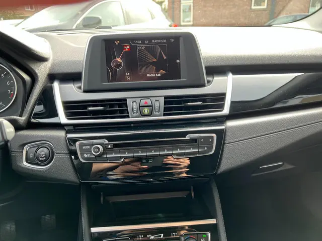 BMW 2 Serie Active Tourer 218i Sport 2015 Benzine 18