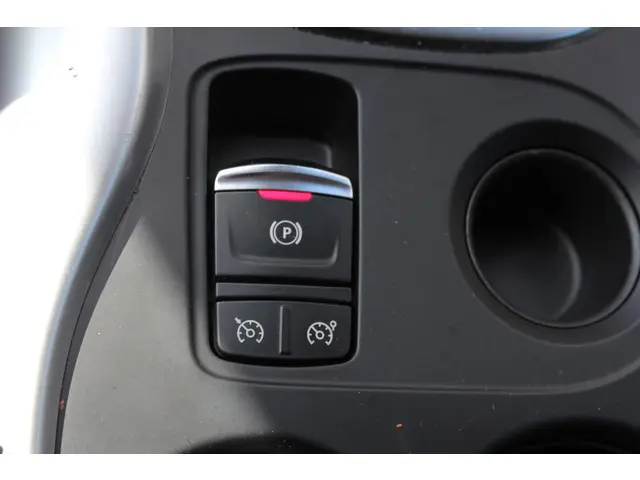 Renault Kadjar 1.3 TCe BOSE 140 pk 2020 Benzine 41