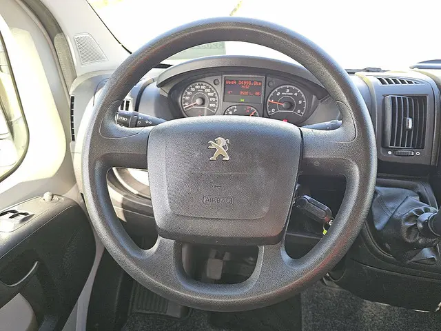 Peugeot Boxer 2.0 2018 Diesel 11