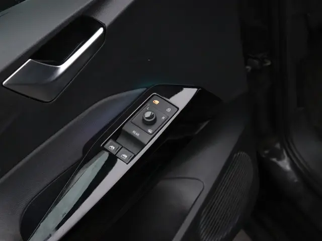 Volkswagen ID.3 First 58 kWh 2020 Elektrisch 18