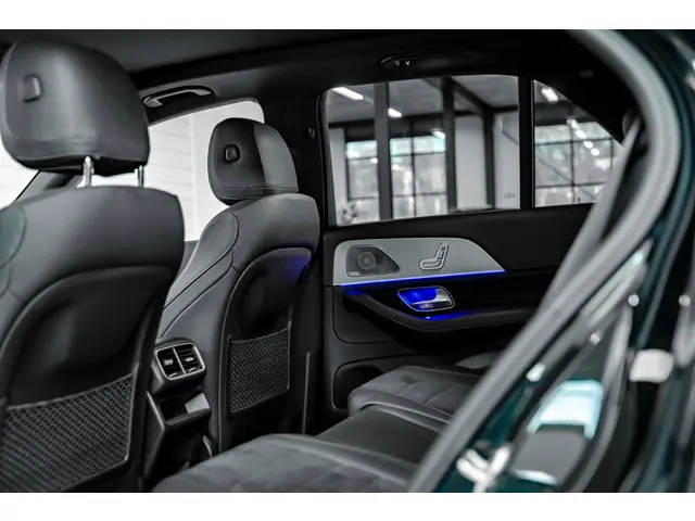 Mercedes-Benz GLE 450 2023 Benzine 48