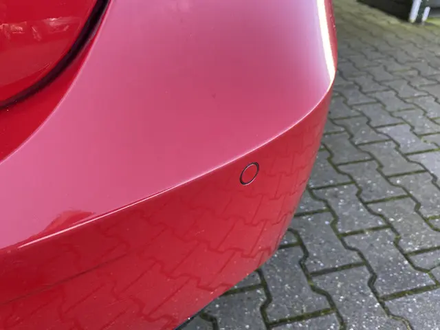 BMW 1 Serie 118i High Executive M-PAKKET 2012 Benzine 10
