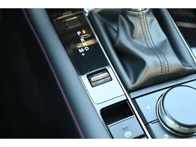 Mazda 3 e-SkyActiv-G 140 automaat Homura 2025 Benzine 32