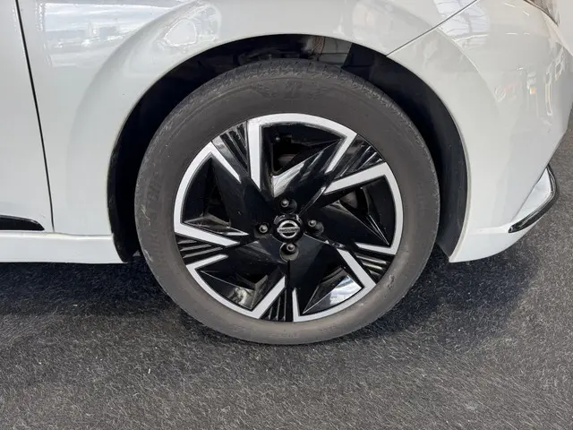 Nissan Micra N-Design 2022 Benzine 18