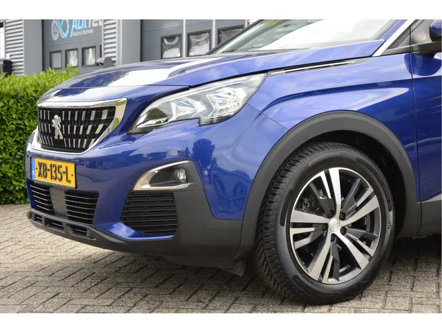 Peugeot 3008 1.2 PureTech Access 2018 Benzine 7