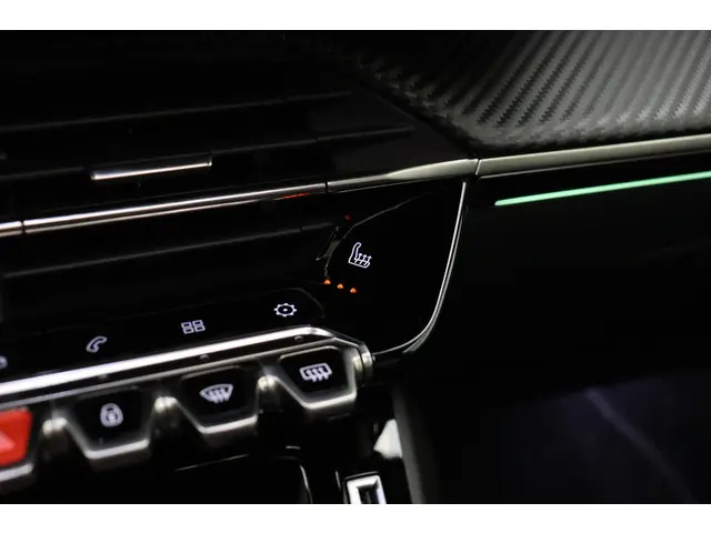Peugeot 2008 1.2 PureTech GT Pack 2021 Benzine 22