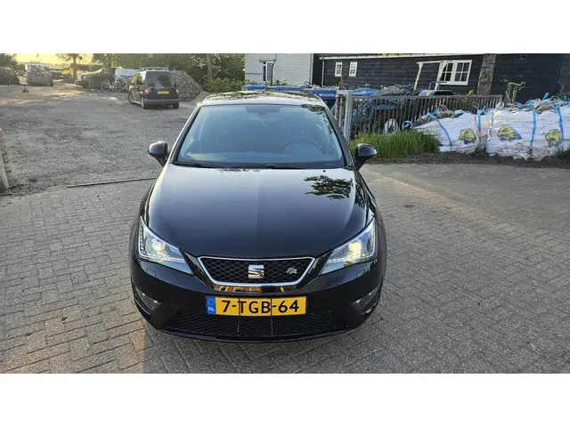 SEAT Ibiza SC FR 1.2 TSI FR 2014 Benzine 11