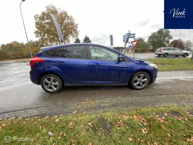 Ford Focus 1.0 EcoBoost Edition 2013 Benzine 4