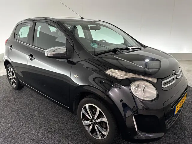 Citroën C1 1.2 PureTech Shine 2015 Benzine 23