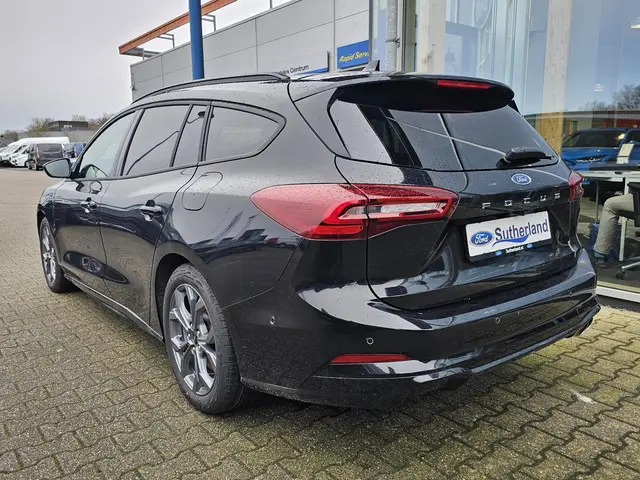 Ford Focus 1.0 EcoBoost Hybrid ST Line 2025 Benzine 3