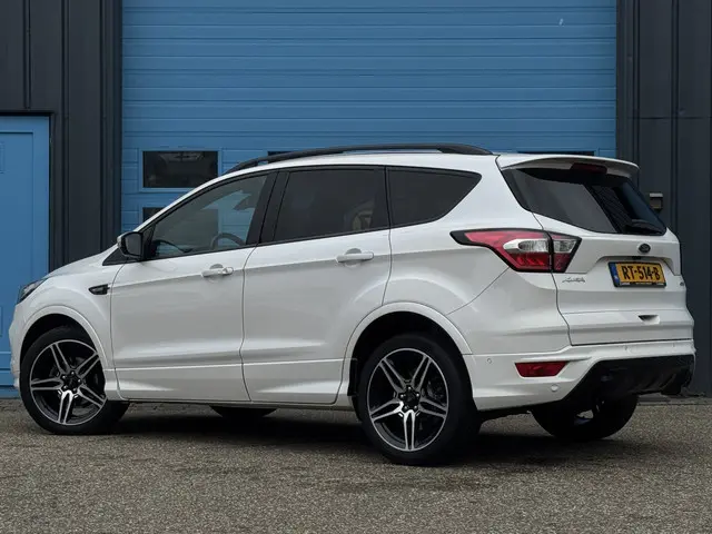 Ford Kuga 1.5 EcoBoost ST Line 2018 Benzine 2