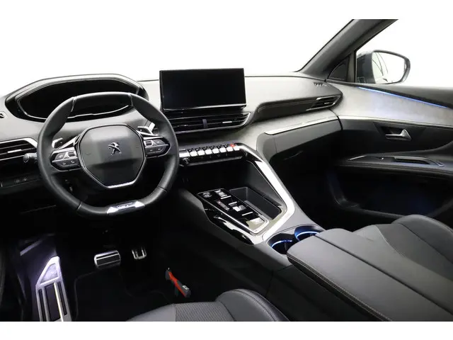 Peugeot 3008 1.2 Hybrid 136 GT 2024 Hybride Benzine 7