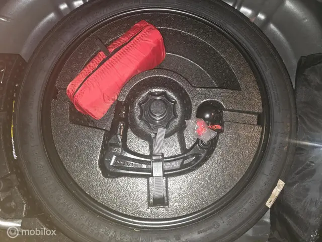 Volkswagen T-Roc 1.5 TSI R-Line 2023 Benzine 34