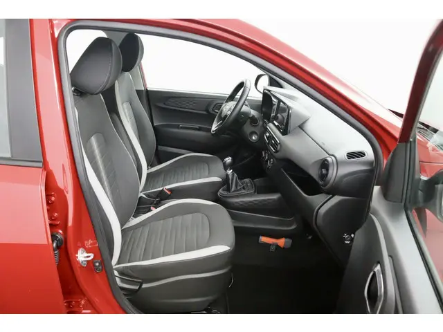 Hyundai i10 1.0 Comfort Smart rood 2021 Benzine 13