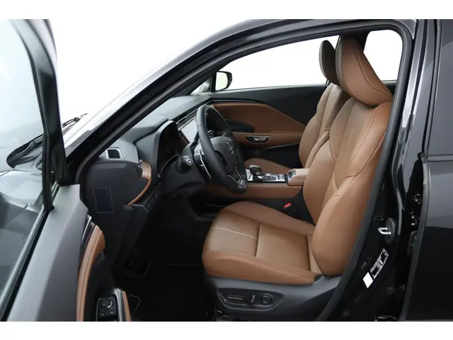 Lexus LBX Relax 2WD 2026 Hybride Benzine 16