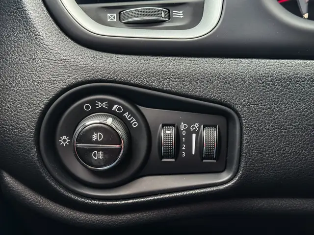 Jeep Renegade 1.3T-e Limited 2019 Benzine 24