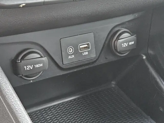 Hyundai Tucson 1.6 GDi Comfort 2016 Benzine 27